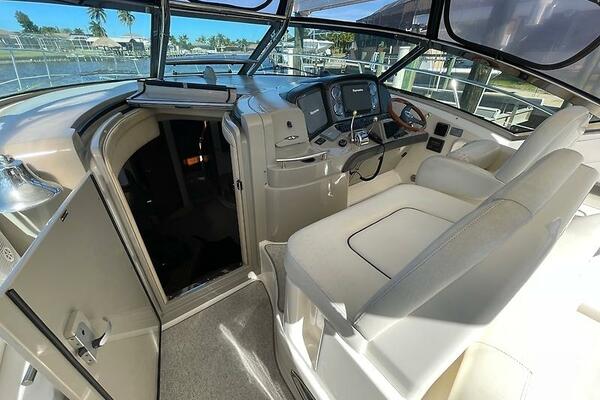 S Caper 29ft Sea Ray Yacht For Sale