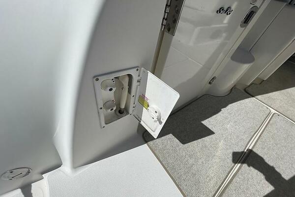 S Caper 29ft Sea Ray Yacht For Sale