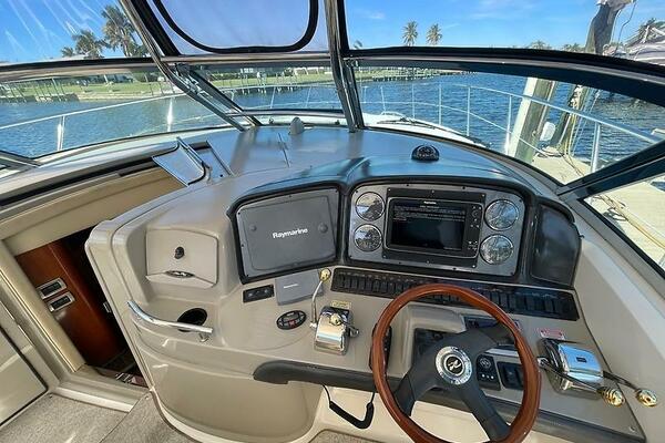 S Caper 29ft Sea Ray Yacht For Sale