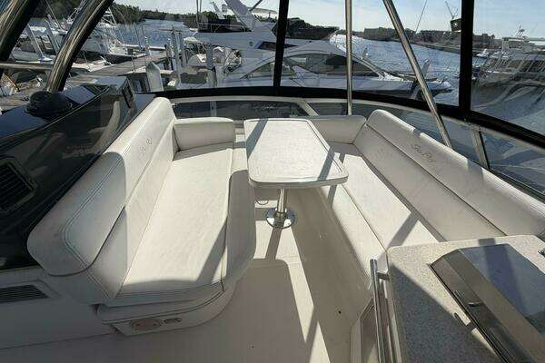 Sea Ray 47 Sedan Bridge Yacht For Sale