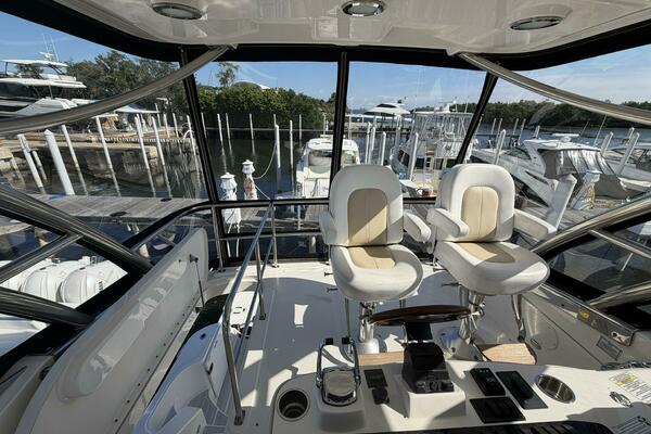 Anchor Management  47ft Sea Ray Yacht For Sale