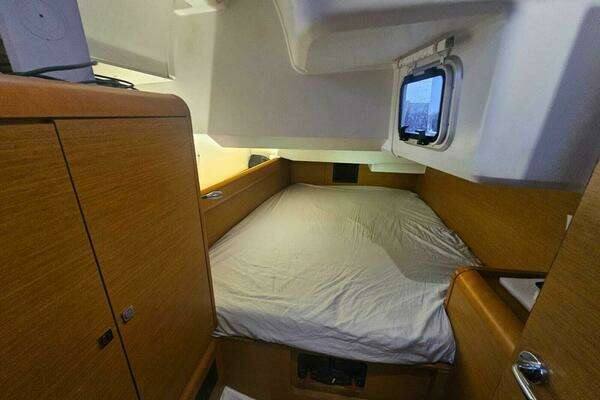 Jeanneau Sun Odyssey 449 Yacht For Sale