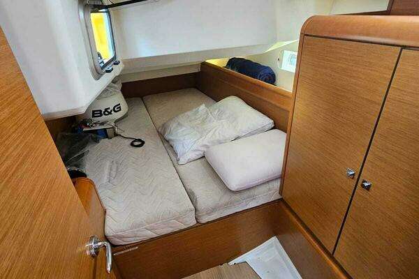 Jeanneau Sun Odyssey 449 Yacht For Sale