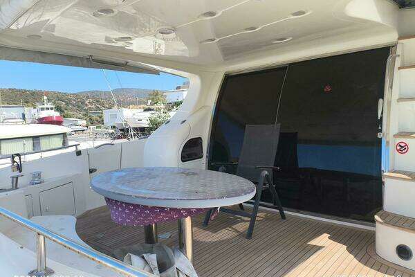 Azimut  Yacht For Sale