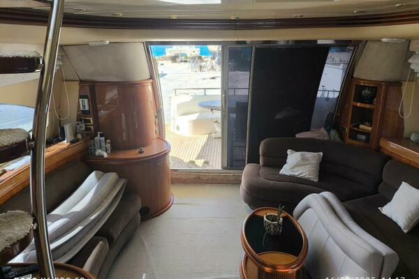 70ft Azimut Yacht For Sale