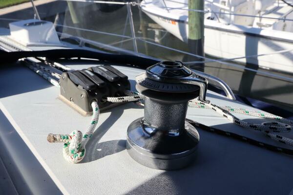 26ft Nonsuch Yacht For Sale