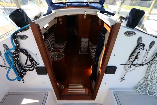 26ft Nonsuch Yacht For Sale