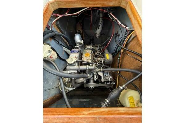 26ft Nonsuch Yacht For Sale