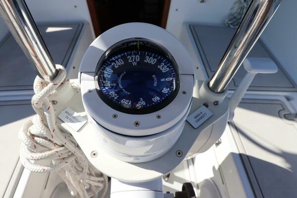 26ft Nonsuch Yacht For Sale