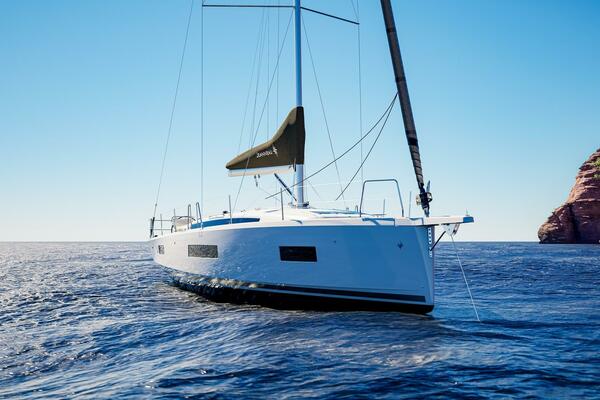 45ft Jeanneau Yacht For Sale