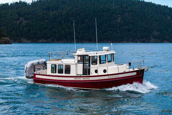 Nordic Tugs 32 Yacht For Sale