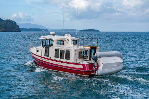 Nordic Tugs 32 Yacht For Sale