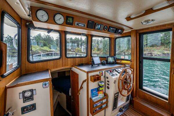 Nordic Tugs 32 Yacht For Sale