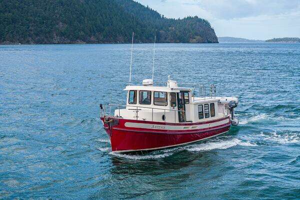 Nordic Tugs 32 Yacht For Sale