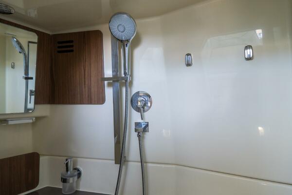 Calypso 35 35ft Chris Craft Yacht For Sale