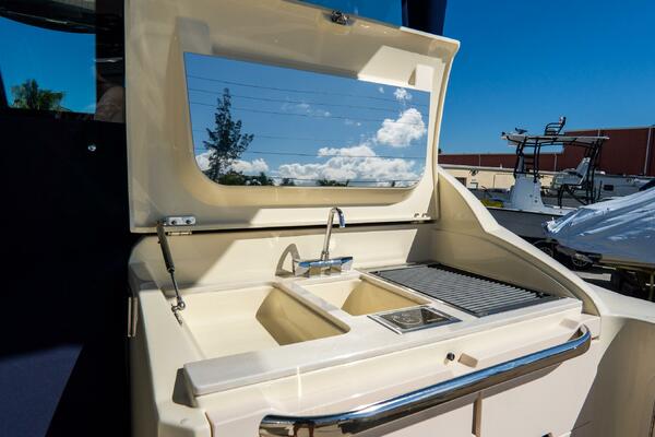 Calypso 35 35ft Chris Craft Yacht For Sale