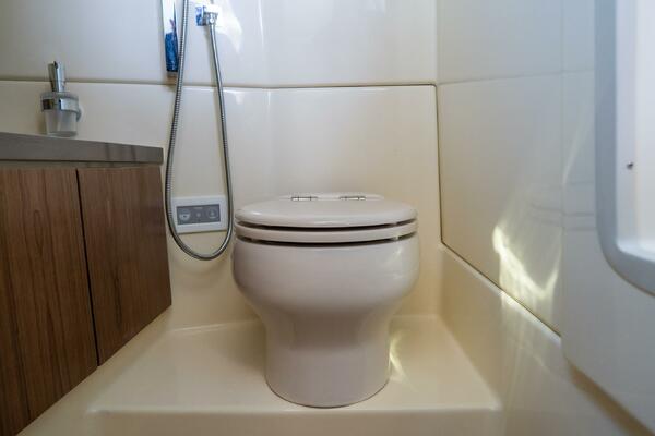 Calypso 35 35ft Chris Craft Yacht For Sale