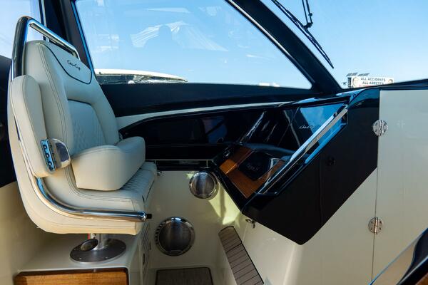 Calypso 35 35ft Chris Craft Yacht For Sale