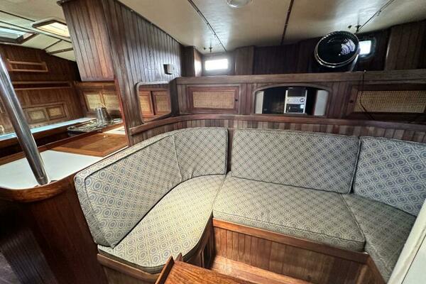 Luna Sea 43ft Oceanic Yacht For Sale