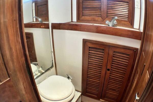 Luna Sea 43ft Oceanic Yacht For Sale