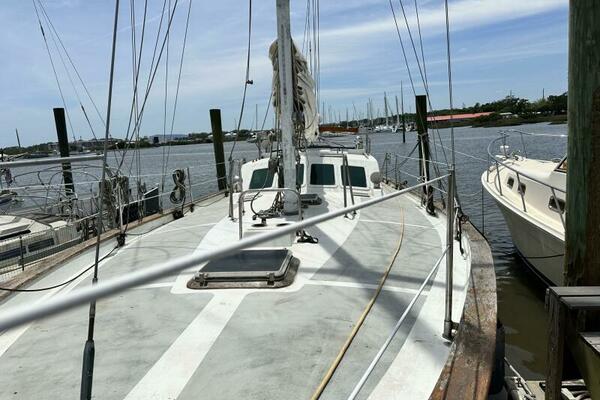 Luna Sea 43ft Oceanic Yacht For Sale