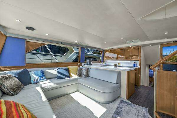 Viking 58 Enclosed Flybridge Yacht For Sale