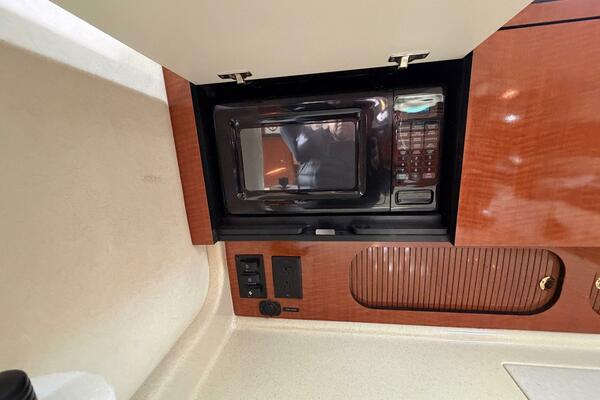 Our Priorities 34ft Sea Ray Yacht For Sale