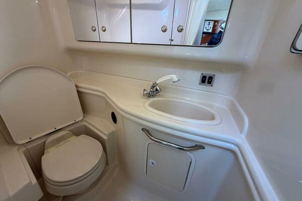 Our Priorities 34ft Sea Ray Yacht For Sale