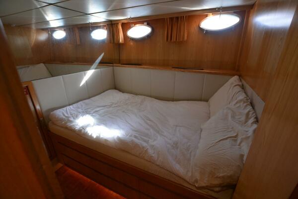 Cliodhna 54ft Ocean Alexander Yacht For Sale