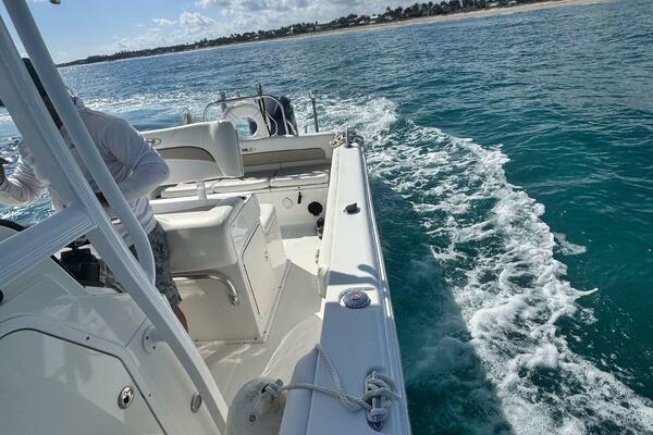 23ft Sea Hunt Yacht For Sale