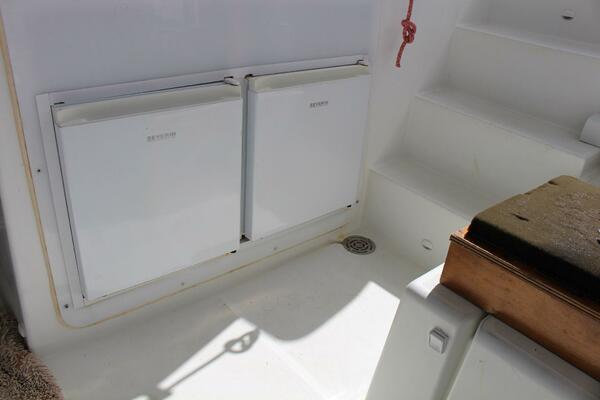 ARAH 45ft Lagoon Yacht For Sale