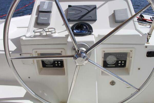 ARAH 45ft Lagoon Yacht For Sale
