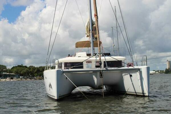 ARAH 45ft Lagoon Yacht For Sale
