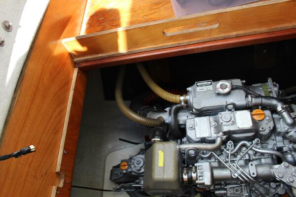 ARAH 45ft Lagoon Yacht For Sale