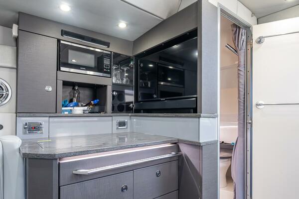 43ft Formula Yacht For Sale