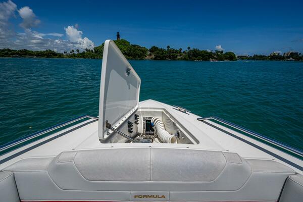 43ft Formula Yacht For Sale