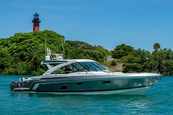43ft Formula Yacht For Sale