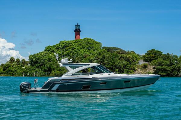 43ft Formula Yacht For Sale