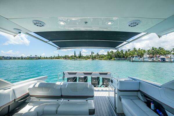 Formula 430 SSC Yacht For Sale