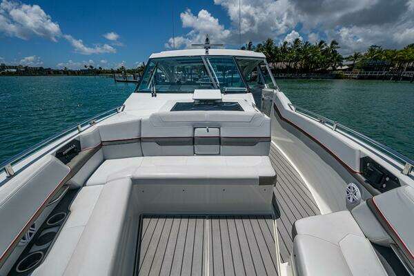 Formula 430 SSC Yacht For Sale