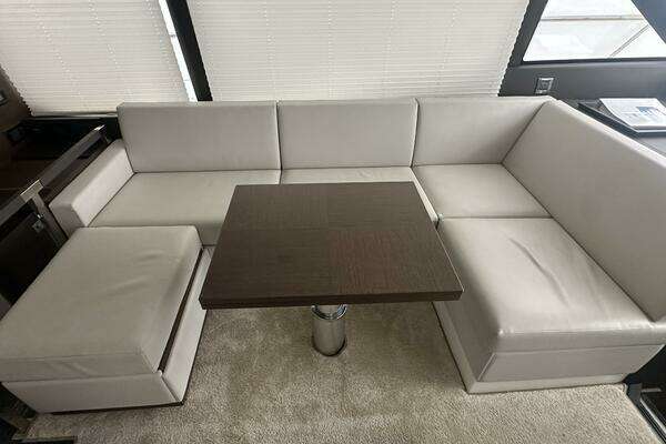 Prestige 460S Yacht For Sale