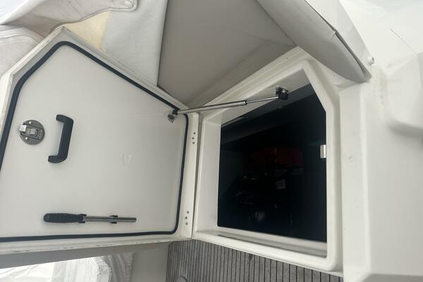 World Wide 46ft Prestige Yacht For Sale