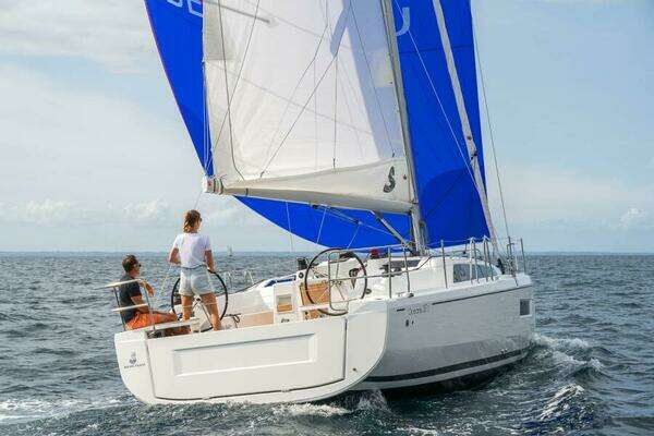37-ft-Beneteau-2026-Oceanis 37.1 FIRST LINE-Corpus Christi Texas United States yacht for sale