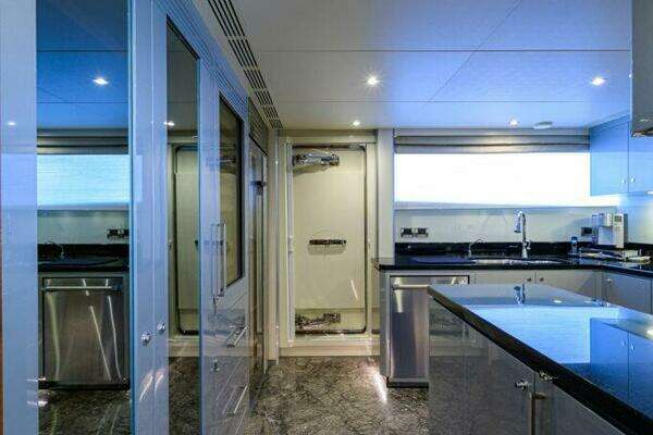 Ocean Alexander 100 Motor Yacht Yacht For Sale