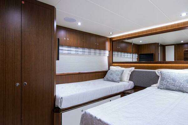Ocean Alexander 100 Motor Yacht Yacht For Sale