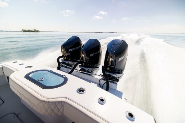 33ft Conch Yacht For Sale