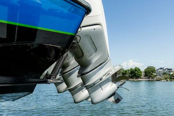 34ft Fountain Yacht For Sale