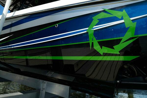 34ft Fountain Yacht For Sale