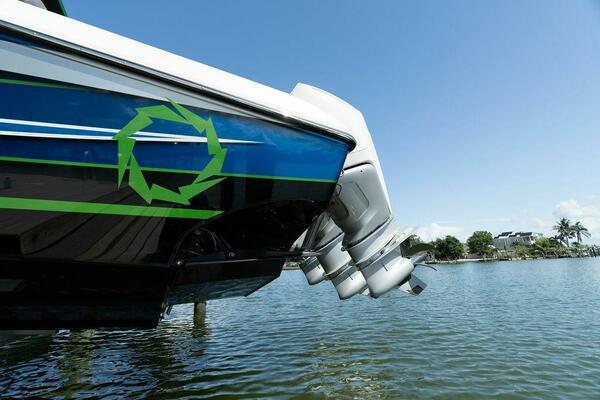 34ft Fountain Yacht For Sale