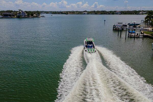 34ft Fountain Yacht For Sale